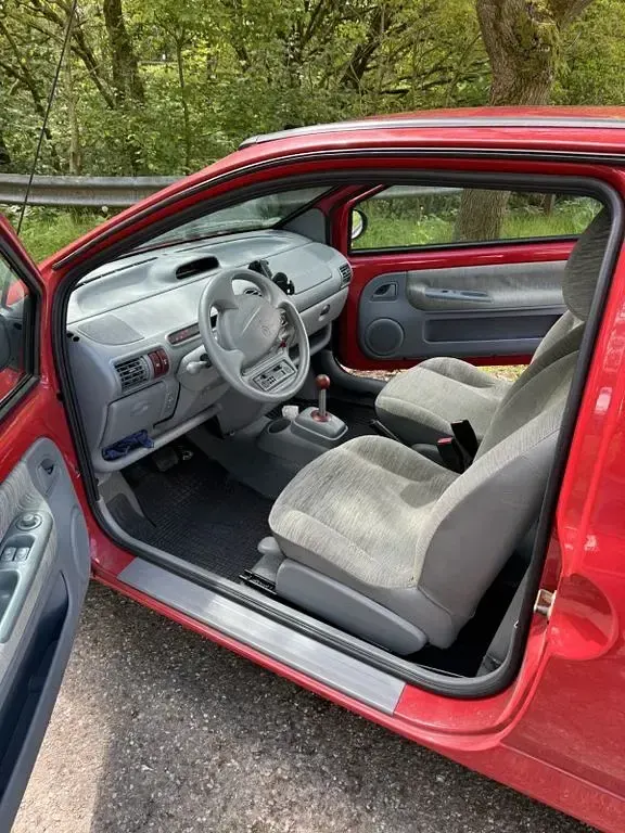 Używany Renault Twingo Dynamique 75 KM (55 kW) 2013 Hatchback