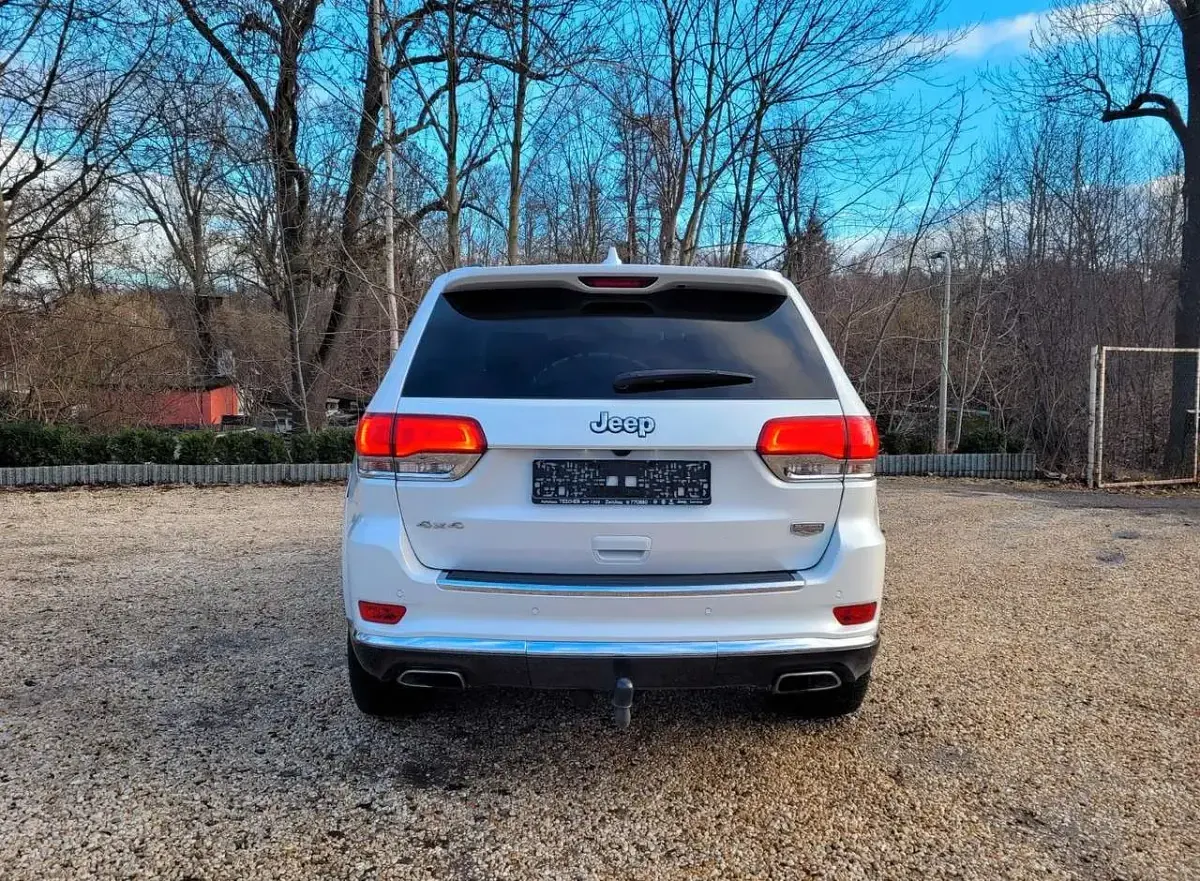 Gebraucht Jeep Grand Cherokee Summit 250 PS (183 kW) 2018 Weiß SUV