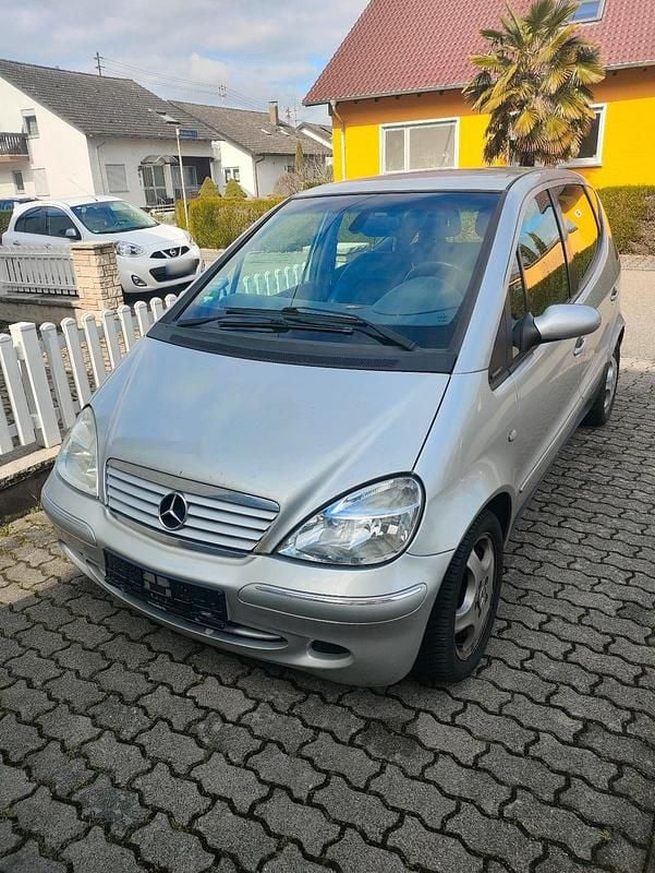 Gebraucht Mercedes A160 102 PS (75 kW) 2003 Silber Kleinwagen