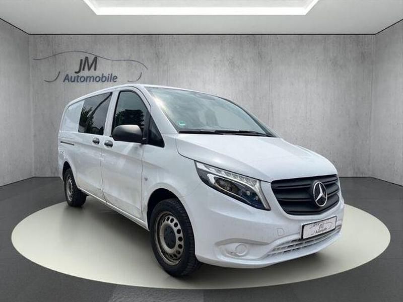 Andere Gebraucht 2021 Mercedes Vito Van / Kleinbus | 15.470 € - Bild 1/4