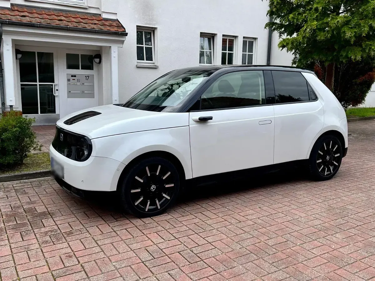 Second-hand Honda e Advance 113 kW (154 CP) 2021 Alb Hatchback