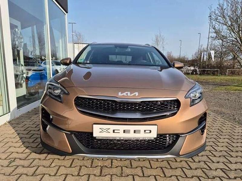 Gebraucht Kia XCeed 160 PS (117 kW) 2022 Bronze (metallic) SUV
