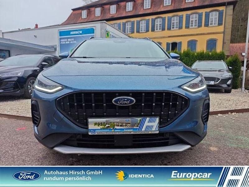 Second-hand Ford Focus Active 155 CP (114 kW) 2024 Albastru Break