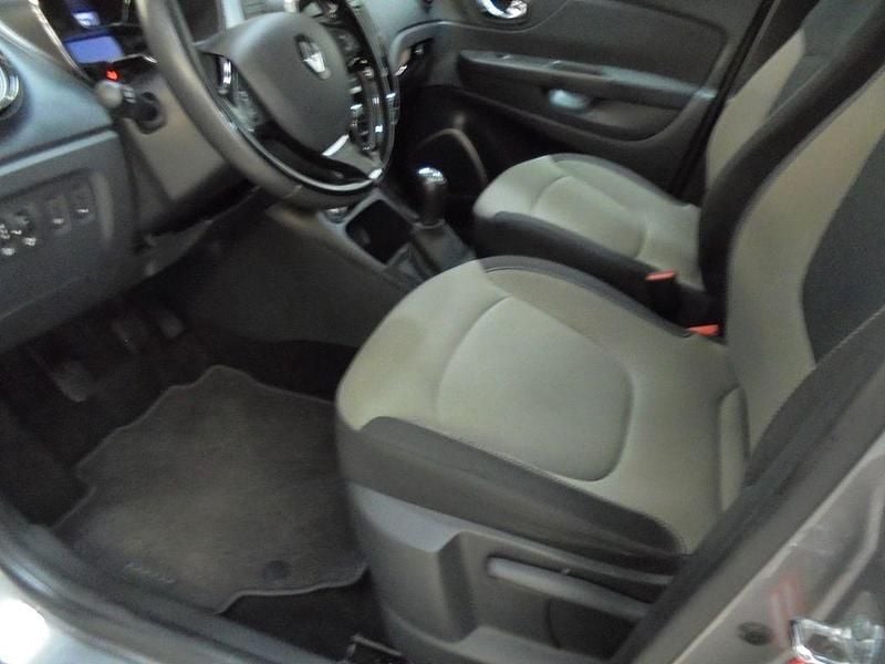 Occasion Renault Captur Luxe 90 ch (66 kW) 2013 Gris SUV