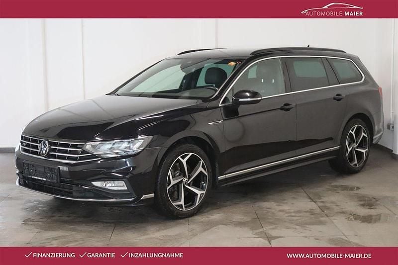 Gebraucht VW Passat R-line 200 PS (147 kW) 2023 Deep black perleffekt Kombi