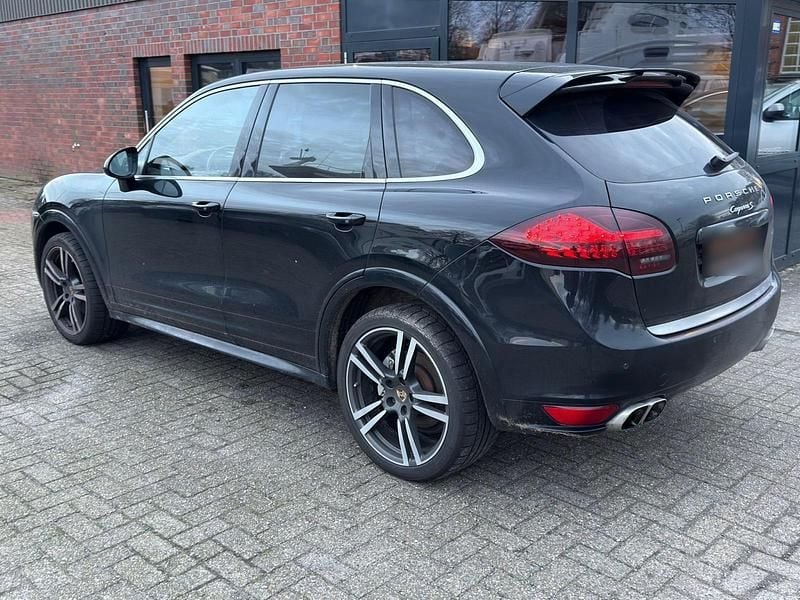 Gebraucht Porsche Cayenne S 400 PS (294 kW) 2012 Schwarz SUV