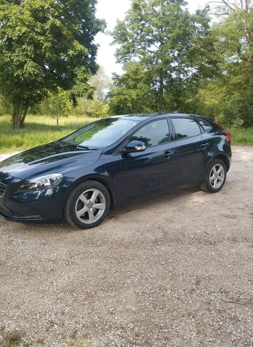 Gebraucht Volvo V40 Ocean Race 120 PS (88 kW) 2015 Limousine