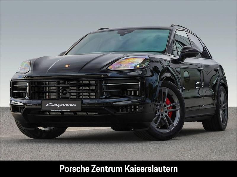 Schwarz Gebraucht 2025 Porsche Cayenne S E-Hybrid SUV | 144.100 € (Fairer Preis) - Bild 1/4