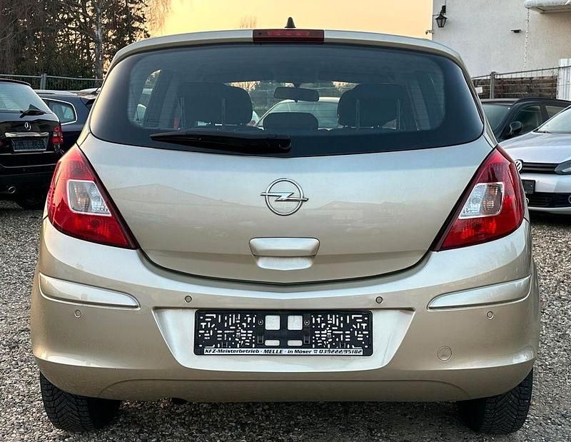 Gebraucht Opel Corsa Cosmo 90 PS (66 kW) 2008 Limousine