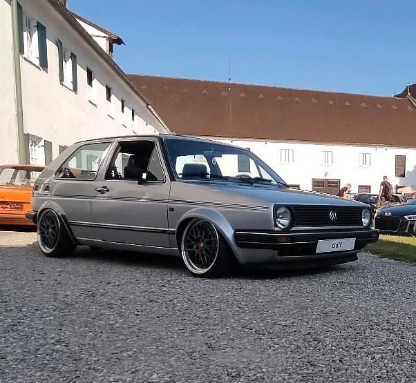 Silber Gebraucht 1985 VW Golf II Kleinwagen | 13.499 € - Bild 1/4