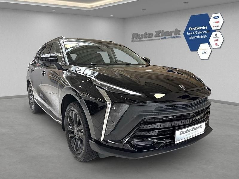 Neu DFSK Forthing 5 177 PS (130 kW) 2026 Schwarz SUV