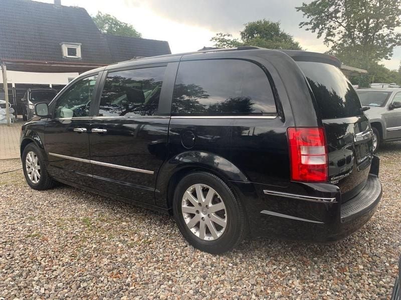 Gebraucht Chrysler Grand Voyager Limited 163 PS (119 kW) 2008 Schwarz Van / Kleinbus