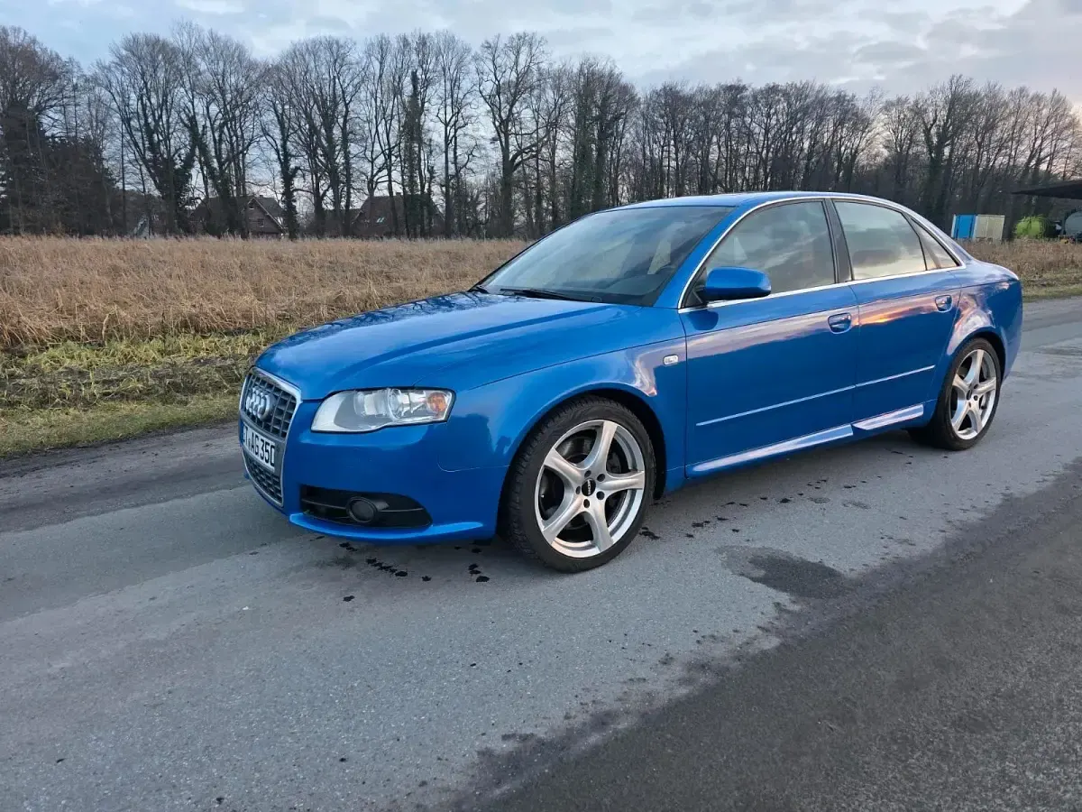 Gebraucht Audi S4 Design 344 PS (253 kW) 2005 Blau Limousine