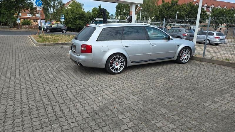 Silber Gebraucht 1999 Audi A6 Sport Kombi | 5.700 € (Guter Preis) - Bild 1/4