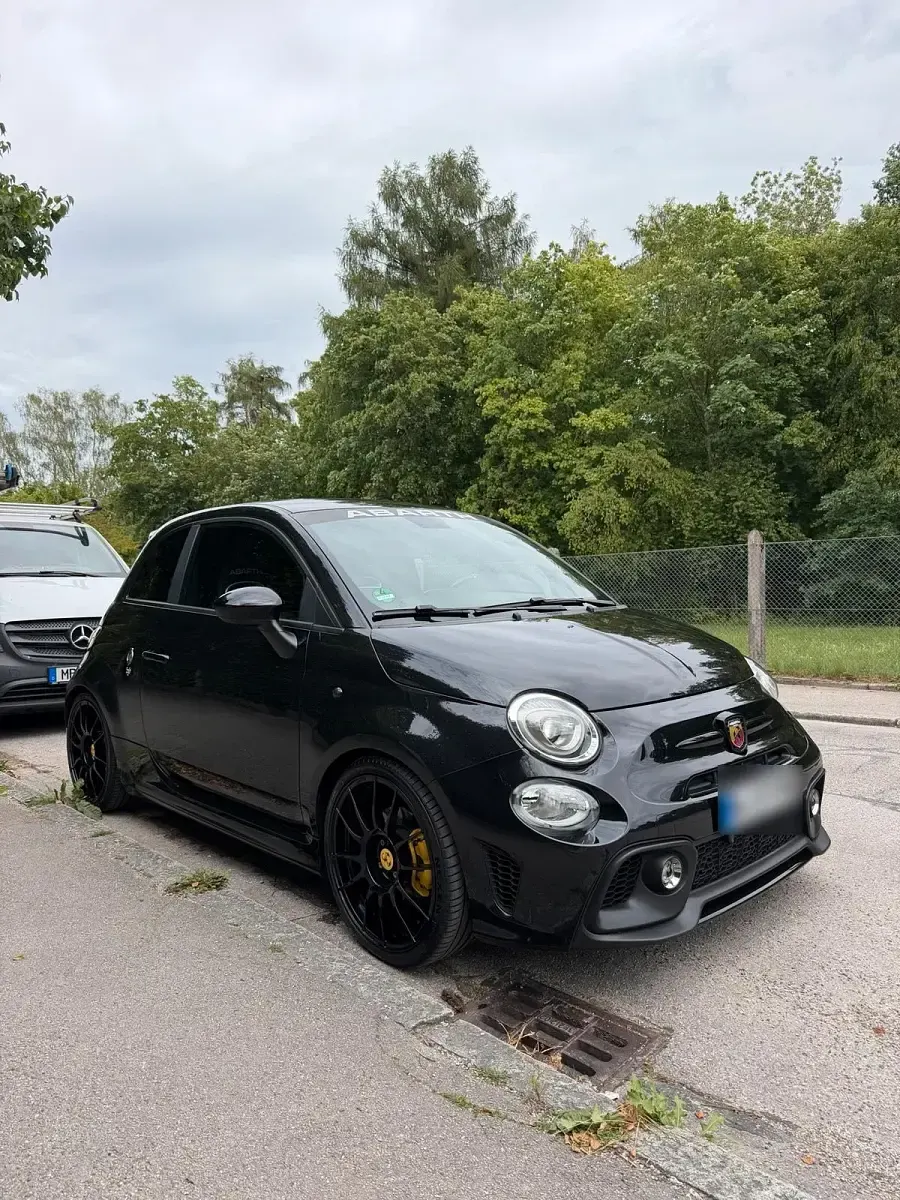 Gebraucht Abarth 595 Turismo 165 PS (121 kW) 2020 Schwarz Kleinwagen