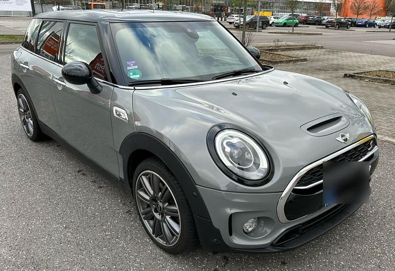 Grau Gebraucht 2018 Mini Cooper S Clubman Kombi | 20.200 € (Fairer Preis) - Bild 1/4