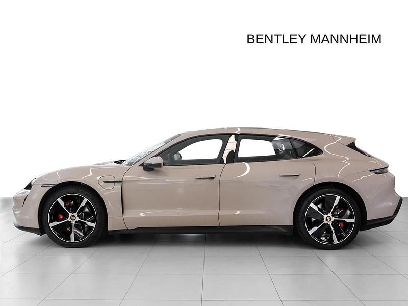 Gebraucht Porsche Taycan Sport Turismo 419 kW (571 PS) 2023 Coffeebeigemetallic (braun) Kombi