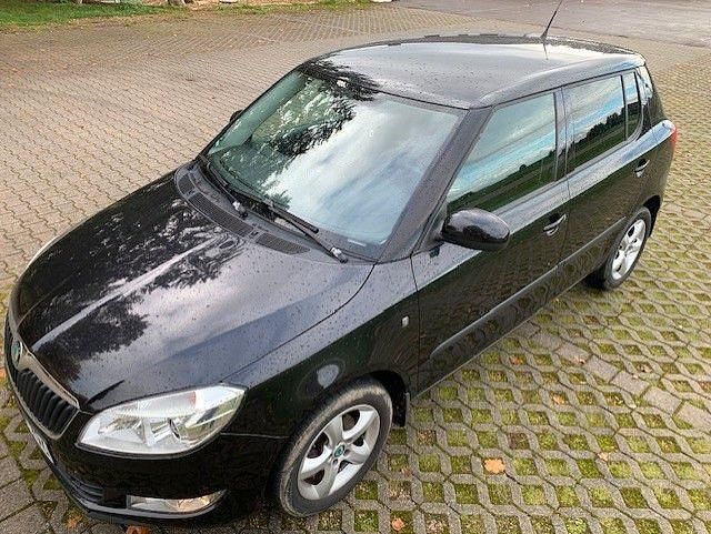 Gebraucht Skoda Fabia 86 PS (63 kW) 2012 Schwarz Kleinwagen