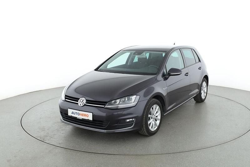 Grau Gebraucht 2015 VW Golf VII LOUNGE Limousine | 11.310 € (Fairer Preis) - Bild 1/3