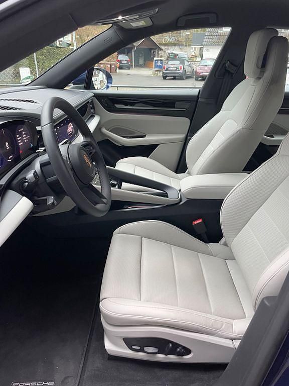 Gebraucht Porsche Macan 300 kW (408 PS) 2024 Blau SUV