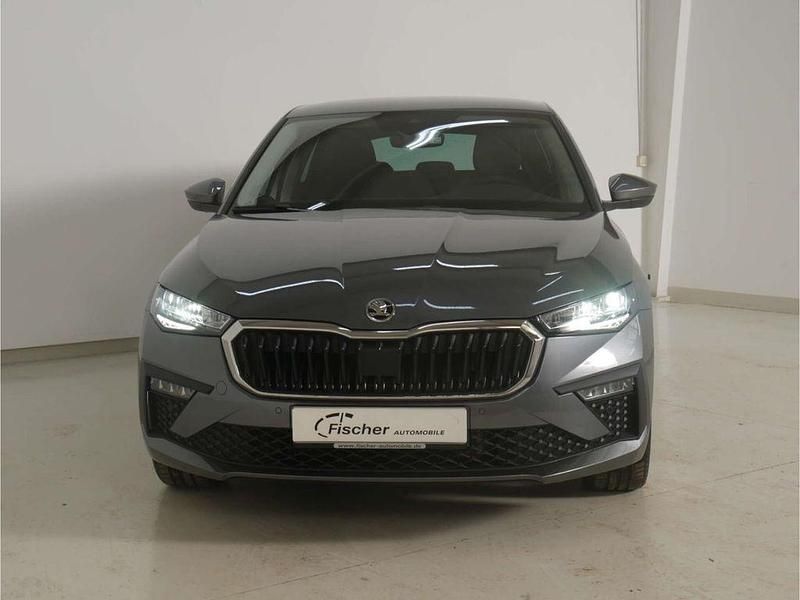 Gebraucht Skoda Scala Selection 116 PS (85 kW) 2024 Grau Kleinwagen
