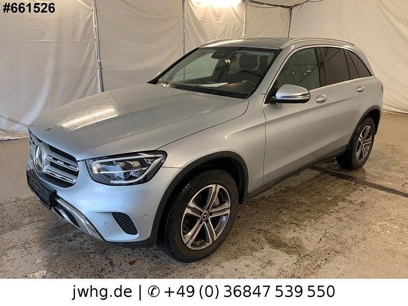 Silber Gebraucht 2022 Mercedes GLC300e SUV | 32.950 € (Superpreis) - Bild 1/4