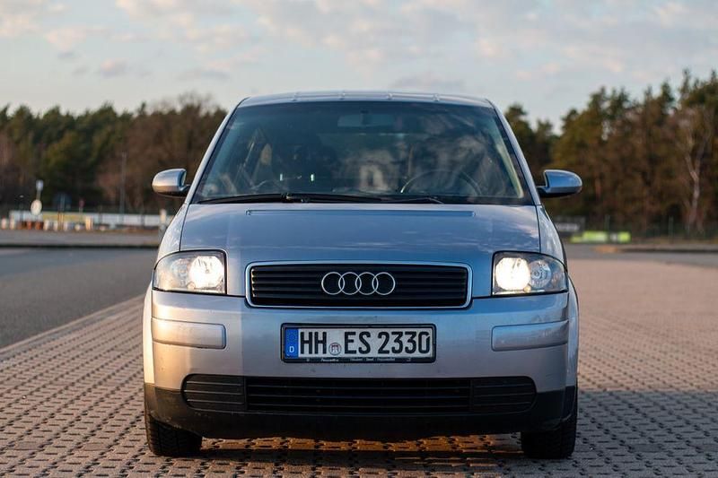 Gebraucht Audi A2 75 PS (55 kW) 2005 Grau Kleinwagen