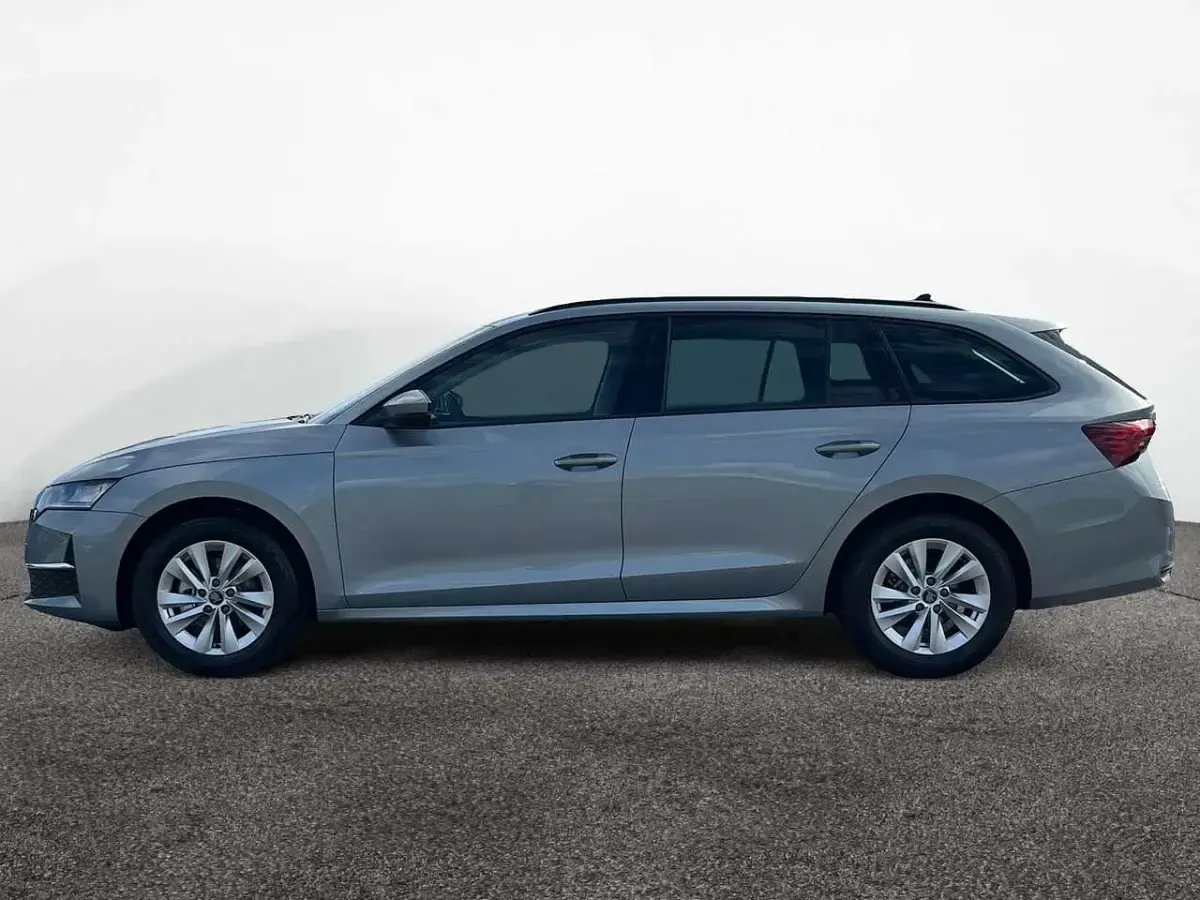 Brugt Skoda Octavia Selection 150 HK (110 kW) 2026 Sølv Stationcar