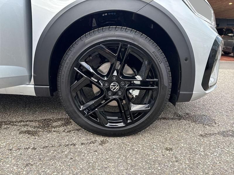 Gebraucht VW Taigo R-line 150 PS (110 kW) 2025 Silber SUV