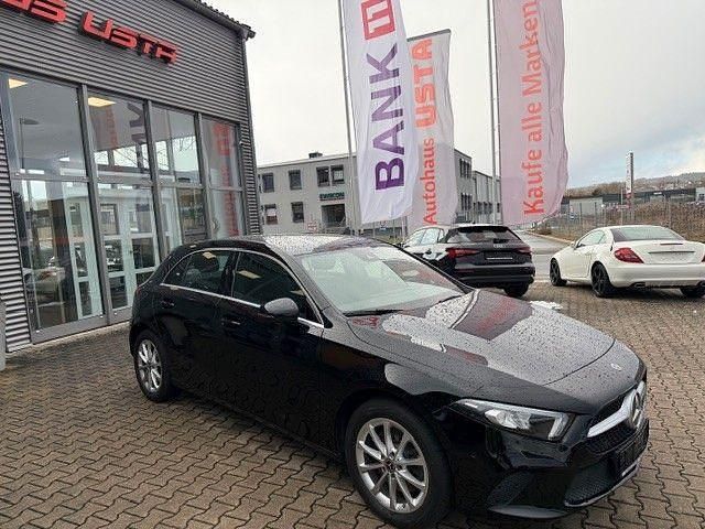 Gebraucht Mercedes A250 Progressive 218 PS (160 kW) 2021 Schwarz Limousine