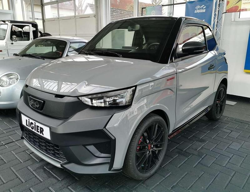 Neu Ligier JS50 2026 Asphalt grau Kleinwagen