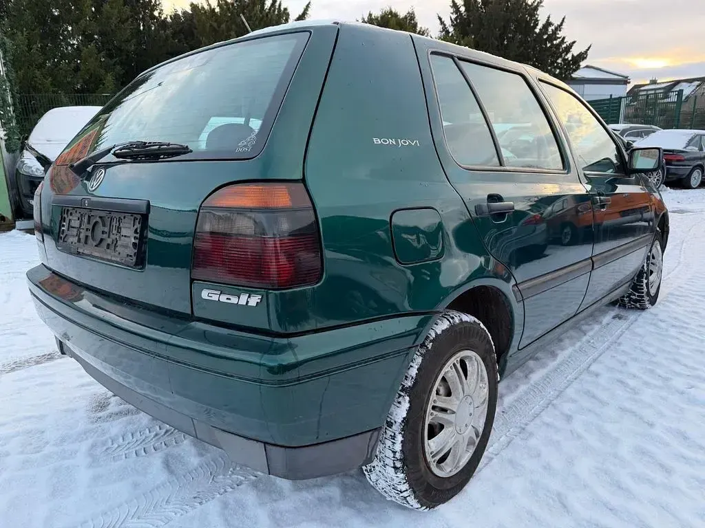 Brugt VW Golf III 75 HK (55 kW) 1997 Grøn Sedan
