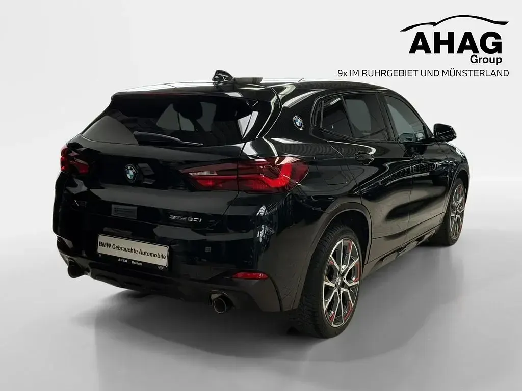 Gebraucht BMW X2 Performance 178 PS (130 kW) 2021 Saphirschwarz metallic SUV