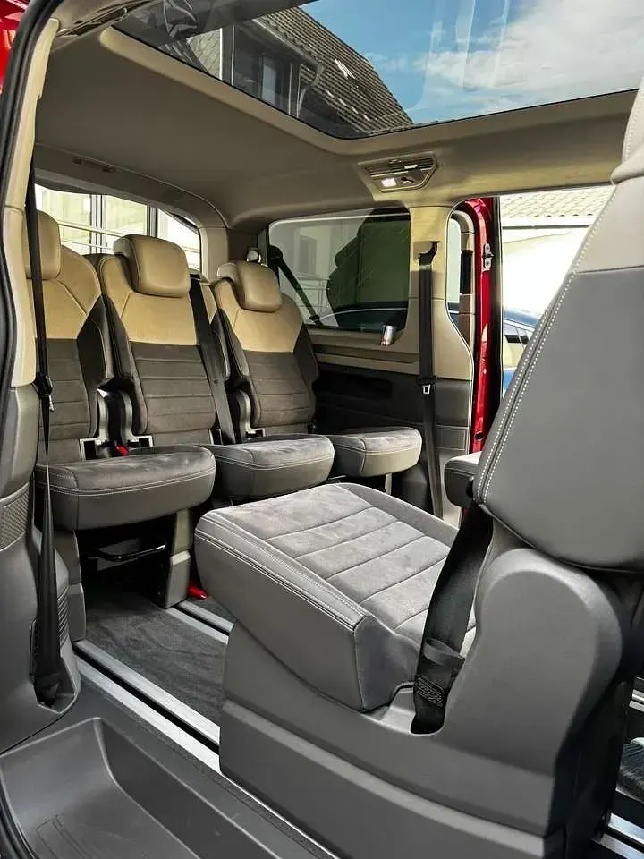 Gebraucht VW Multivan 150 PS (110 kW) 2023 Van / Kleinbus