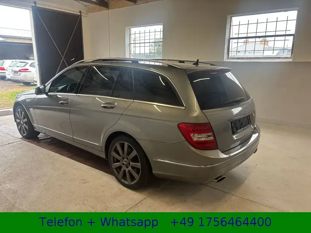 Gebraucht Mercedes C350 Avantgarde 265 PS (194 kW) 2012 Grau Limousine
