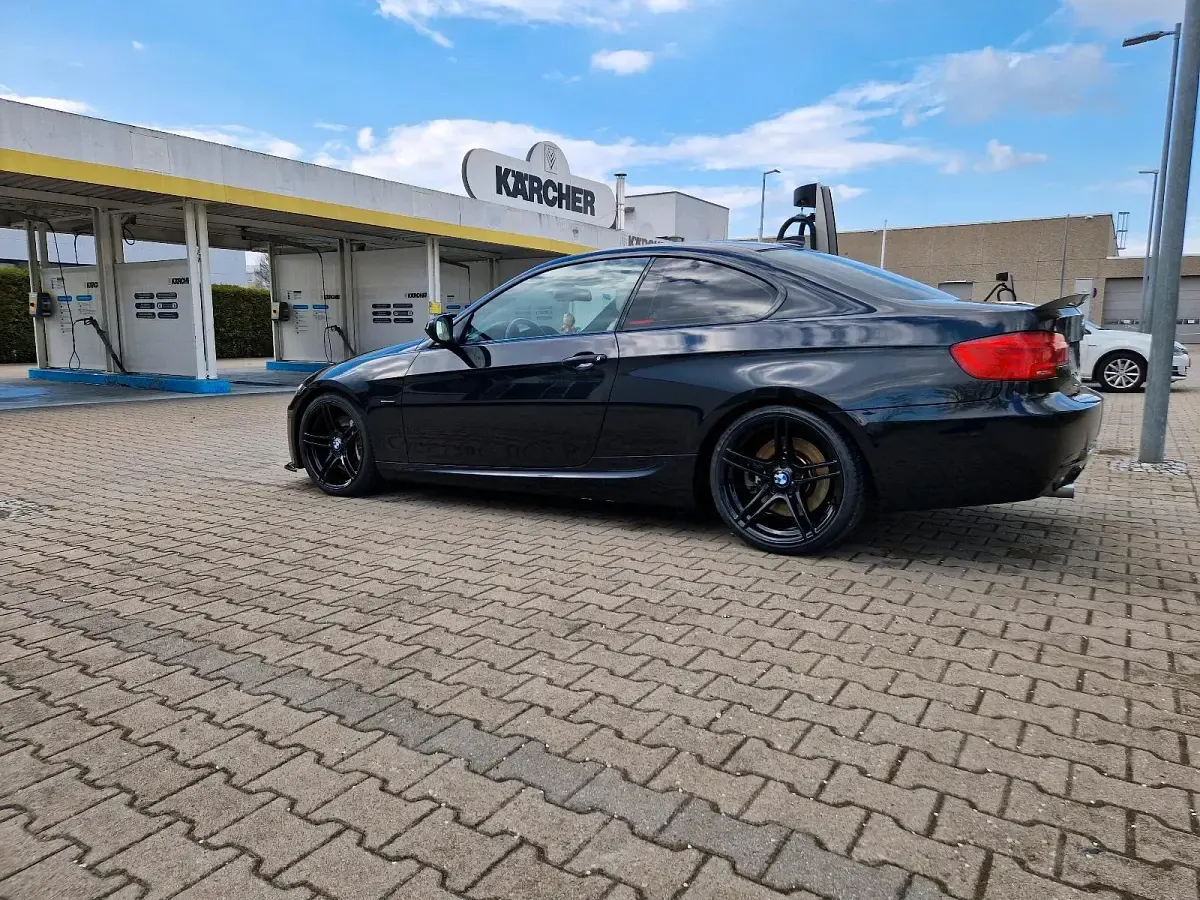 Gebraucht BMW 335 Performance 306 PS (225 kW) 2011 Schwarz Coupé