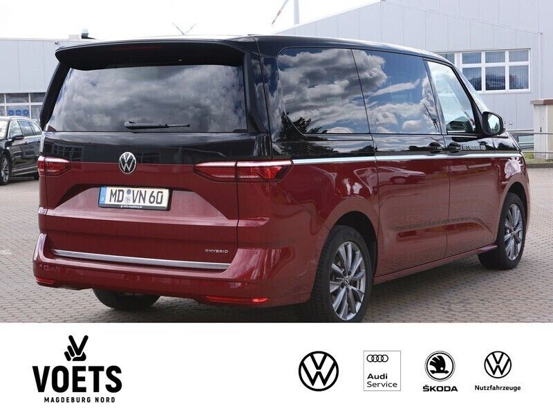 Gebraucht VW Multivan Life 150 PS (110 kW) 2023 Schwarz Van