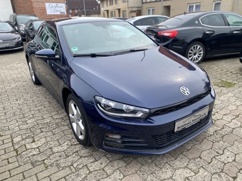 Blau Gebraucht 2015 VW Scirocco Coupé | 13.990 € (Guter Preis) - Bild 1/4