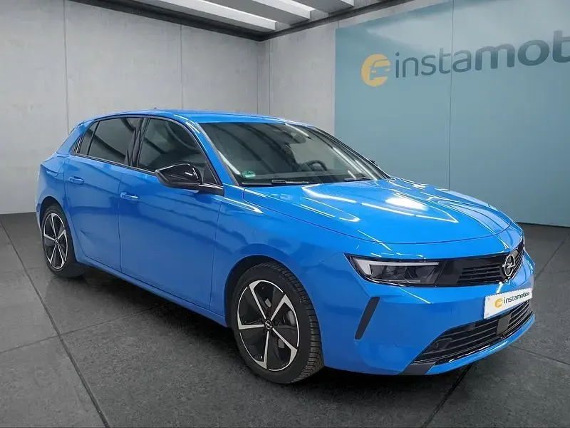 Gebraucht Opel Astra 131 PS (96 kW) 2025 Blau Kleinwagen