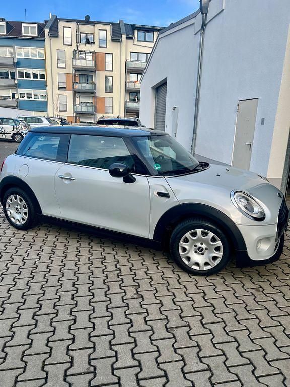 Gebraucht Mini Cooper 136 PS (100 kW) 2015 Silber Kleinwagen