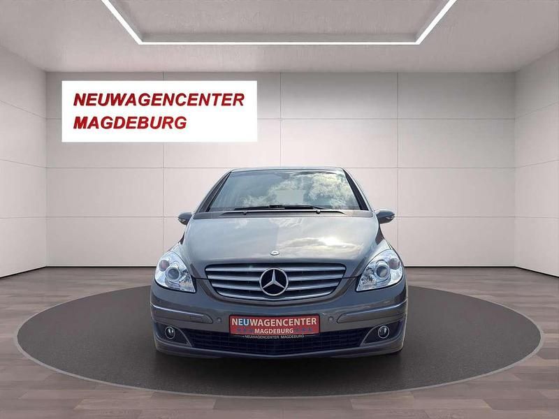 Gebraucht Mercedes B150 95 PS (69 kW) 2008 Grau Van / Kleinbus