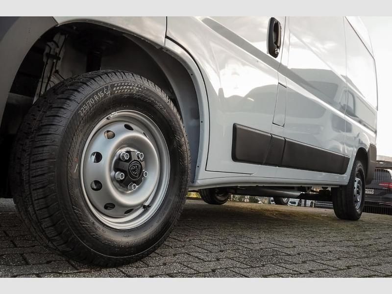 Neu Peugeot Boxer 140 PS (102 kW) 2025 Weiss Van