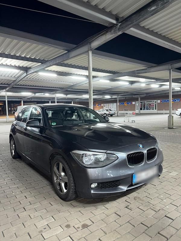 Gebraucht BMW 116 116 PS (85 kW) 2013 Grau Kleinwagen