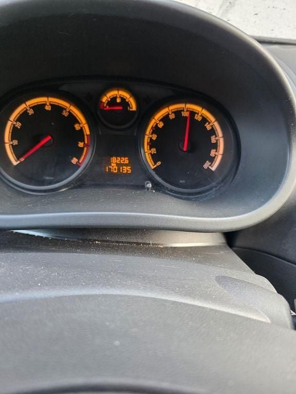 Schwarz Gebraucht 2010 Opel Corsa Edition Limousine | 1.299 € (Superpreis) - Bild 1/4