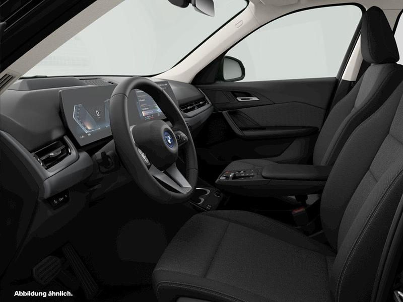 Gebraucht BMW iX1 225 kW (306 PS) 2023 Schwarz SUV