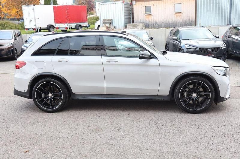 Gebraucht Mercedes GLC63 AMG AMG 476 PS (350 kW) 2018 Schwarz/baltic black SUV