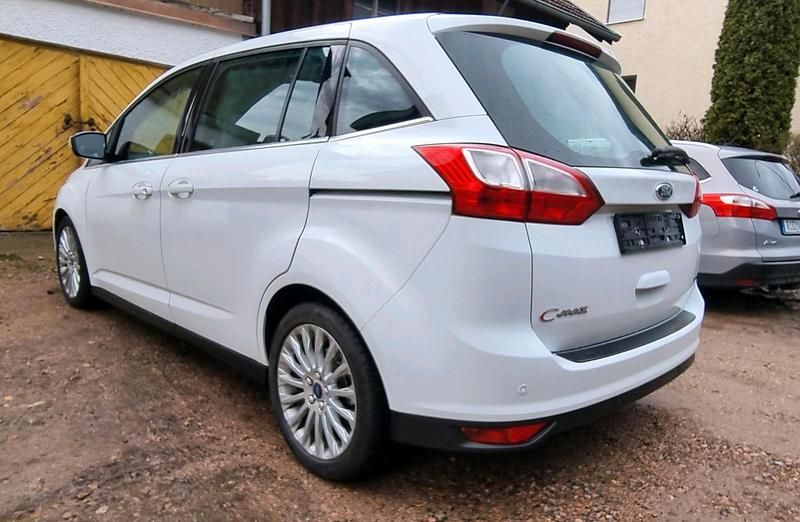 Gebraucht Ford Grand C-Max Titanium 150 PS (110 kW) 2014 Weiß Van / Kleinbus