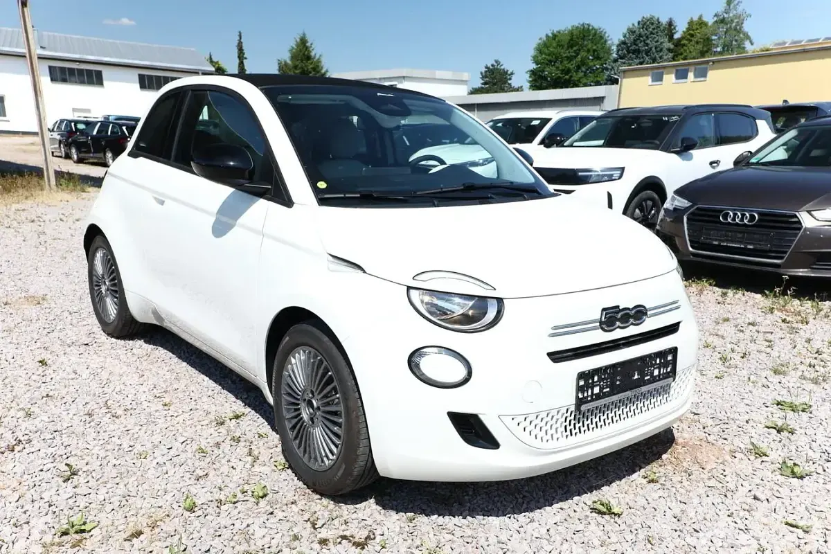 Neu Fiat 500C Icon 65 PS (47 kW) 2026 Ice weiss Cabrio