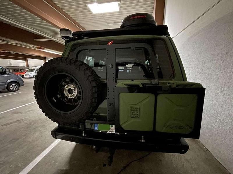 Usado VW Multivan 75 HP (55 kW) 1987 Verde Monovolume