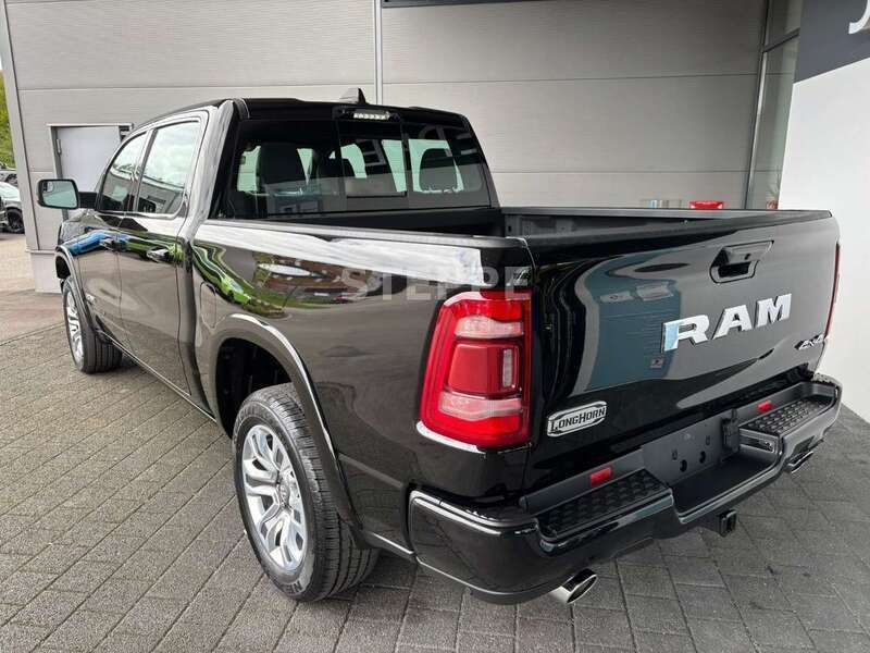 Neu Dodge Ram 401 PS (294 kW) 2025 Diamond black met. Pickup